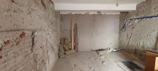 Foto Negozio in Via Cesare Battisti  6, Genzano di Roma Centro Storico