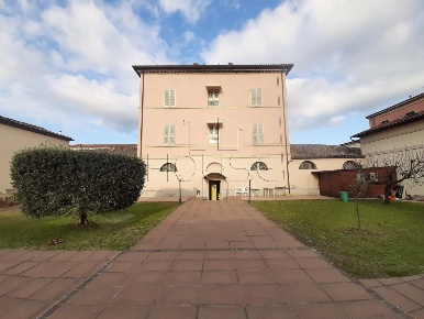 Foto Rustico in Via Giuseppe Garibaldi, Umbertide di 379 m² con 4 locali
