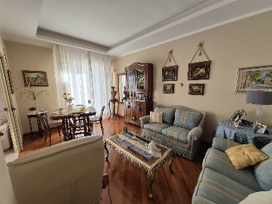 Foto Appartamento in Via Libertà, Marsala Centro Urbano di 110 m²
