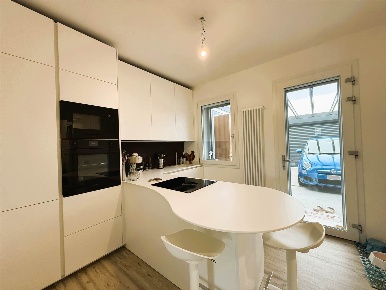 Foto Villa unifamiliare a Carbonera di 104 m² con 6 locali in vendita