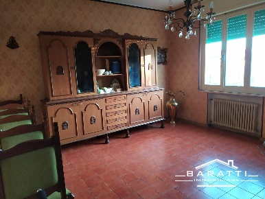 Foto Case semi ndipendenti a San Giovanni del Dosso di 230 m² con 7 locali
