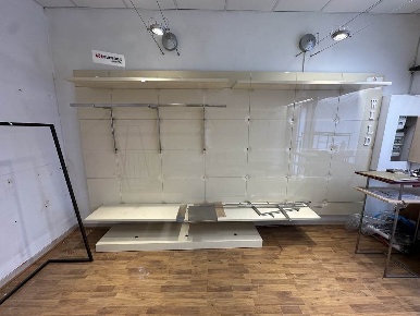 Foto Negozio in Via Pacinotti  18r, Firenze Campo di Marte di 27 m²