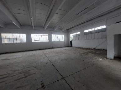 Foto Capannone industriale in Via Carlo Levi, Carmignano Seano di 330 m²