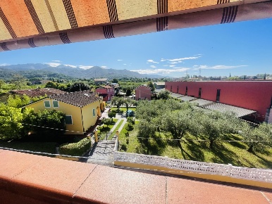 Foto Appartamento a Castelnuovo Magra di 95 m² con 4 locali in vendita