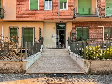 Foto Appartamento in VIA MASSIMO D'AZEGLIO 39, Brescia di 105 m² in affitto