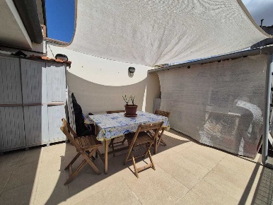 Foto Case semi ndipendenti a Viareggio di 160 m² con 10 locali in vendita