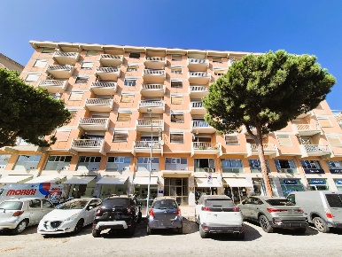 Foto Appartamento in Viale della Vittoria 193, Agrigento di 168 m²