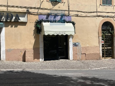 Foto Locale commerciale in VIA 25 Ottobre 7, Monterotondo Centro di 66 m²