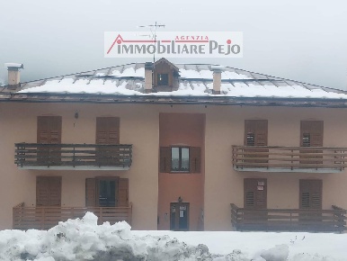Foto Appartamento in AI DOSSI, Vermiglio Fraviano di 108 m² con 3 locali
