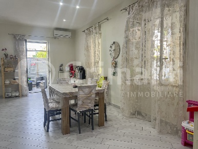 Foto Appartamento in Via FILIPPO TURATI 21, Qualiano di 90 m² con 3 locali