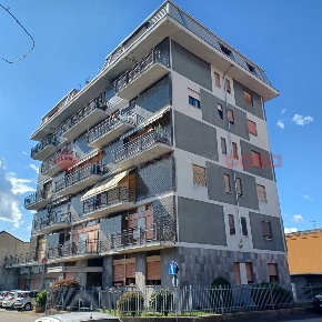 Foto Appartamento in Via Cavallotti 11, Buscate di 91 m² con 3 locali