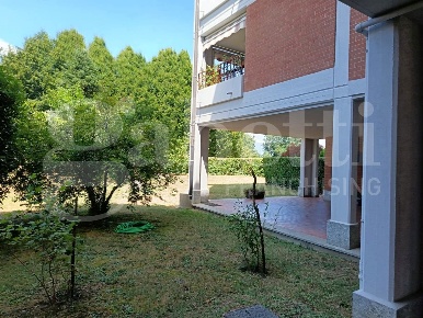 Foto Appartamento in Via Meinardi 10, Collegno Borgo Nuovo di 61 m²
