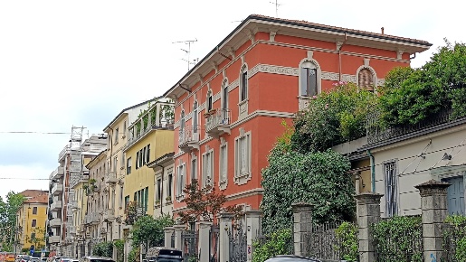 Foto Attico in Via Soave 31, Milano Bocconi di 45 m² con 2 locali