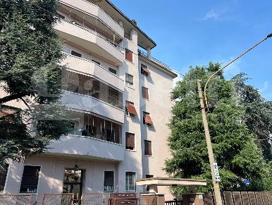 Foto Appartamento in Via Carducci 68, Brescia Fiumicello di 114 m²
