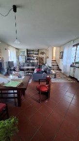 Foto Villa singola in Via MONSIGNOR GENNARI 26, Codogno Centro di 288 m²