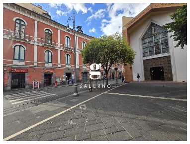 Foto Appartamento in Carmine, Salerno Carmine di 101 m² con 3 locali