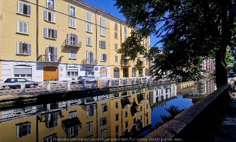 Foto Appartamento in Via Cardinale Ascanio Sforza, Milano di 90 m²
