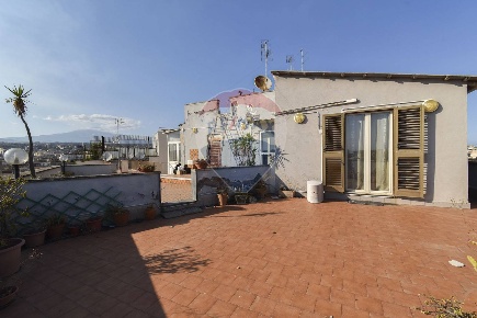 Foto Attico in Via Andrea Costa, Catania Libertà - Stazione di 256 m²