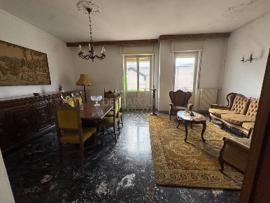 Foto Appartamento in Via Re di Puglia, Ascoli Piceno di 155 m² con 3 locali