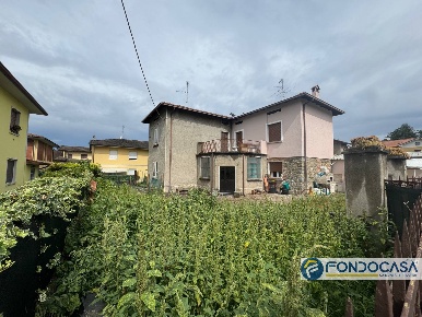 Foto Appartamento a Palazzolo sull'Oglio Centro di 103 m² con 3 locali