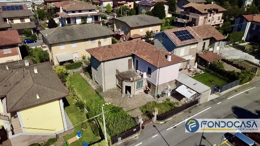 Foto Appartamento a Palazzolo sull'Oglio Centro di 103 m² con 3 locali