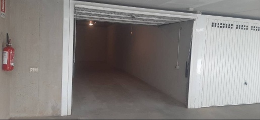 Foto Box in Via Prato Palazzo, Bellinzago Lombardo di 36 m² con 1 locali