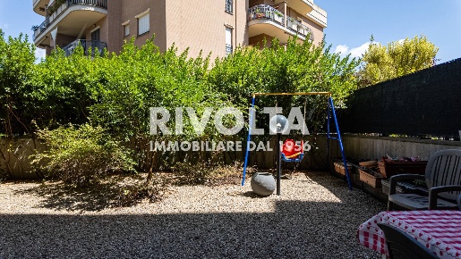 Foto Appartamento in Via Maccagnani, Roma Casetta Mattei - Corviale