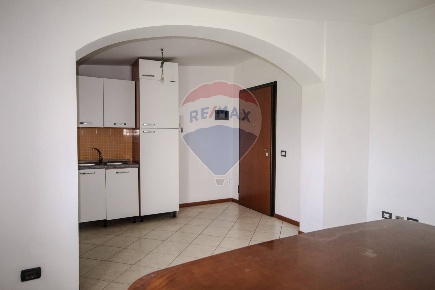Foto Appartamento in Via XXV Aprile, Pozzo d'Adda Centro di 76 m²