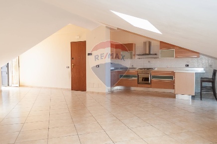 Foto Attico in Via Allegria, Catania San Giovanni Galermo di 91 m²