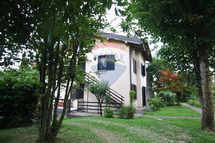 Foto Appartamento a Mozzo Centro di 95 m² con 3 locali in vendita
