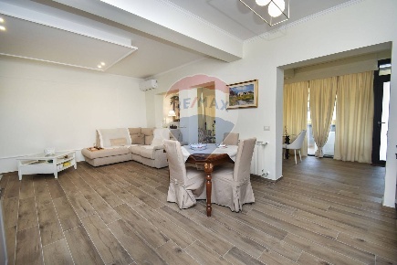 Foto Casa indipendente in Via Alessandro Scarlatti, Aci Castello Centro