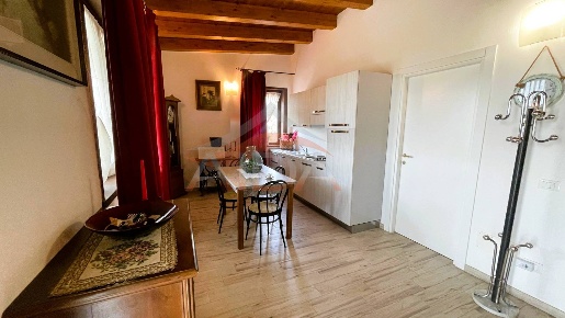 Foto Appartamento in VIA LODIGIANA, Argenta di 320 m² con 9 locali