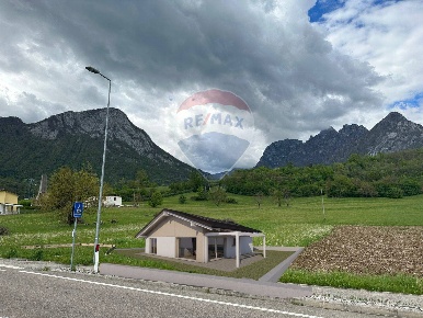 Foto Terreno residenziale in Loc. Gron, Sospirolo di 553 m² in vendita