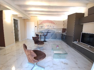 Foto Appartamento in Via Emilia Est, Parma San Lazzaro di 82 m² in vendita