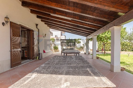 Foto Villa unifamiliare in via delle orchidee, Ispica di 120 m² in vendita