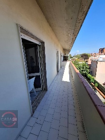 Foto Appartamento in via attilio regolo, Latina di 65 m² con 4 locali