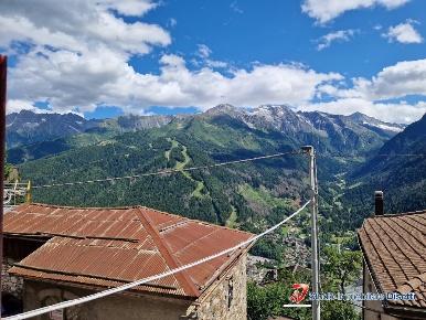 Foto Appartamento in Via Trieste, Vione Cané di 65 m² con 3 locali