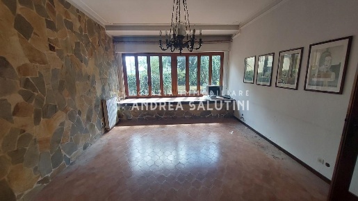 Foto Casa indipendente a Ponsacco Centro di 100 m² con 5 locali in vendita