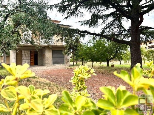 casa indipendente in vendita ad Empoli in zona Brusciana