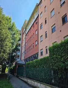 Foto Appartamento a Vanzago Centro di 142 m² con 3 locali in vendita