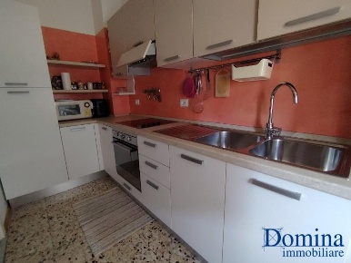 Foto Appartamento a Massa Centro di 120 m² con 4 locali in vendita