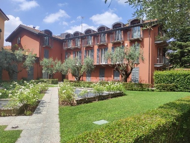 Foto Appartamento in VIA ALIPRANDI, Monza Centro Storico di 154 m²