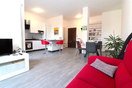 Foto Appartamento a Monza di 75 m² con 2 locali in affitto