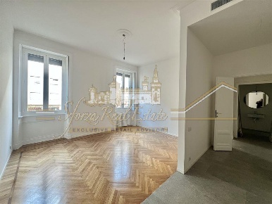 Foto Appartamento in P.zza S. Maria Beltrade, Milano Carrobbio di 98 m²