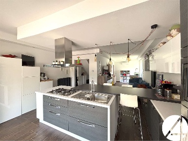 Foto Villa unifamiliare in Via Carlo Goldoni 14, Agliana Centro di 180 m²