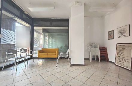 Foto Negozio a Lucca di 50 m² con 1 locali in vendita
