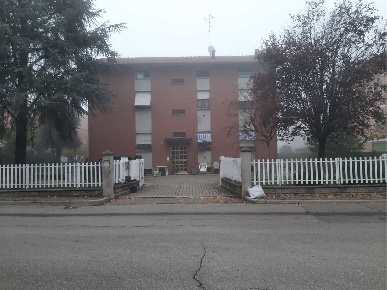 Foto Casa indipendente a Reggio nell'Emilia di 434 m² con 10 locali
