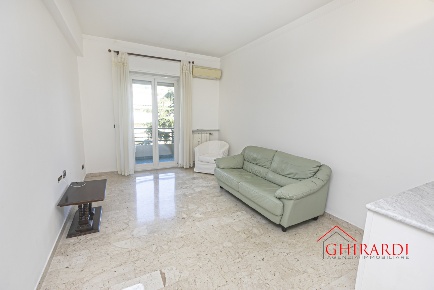 Foto Appartamento in Via Chiaravagna 10, Genova Sestri Ponente di 88 m²