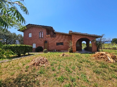 Foto Villa unifamiliare in Via Dogana 10, Luni Casano Dogana Isola