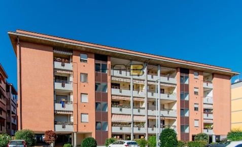 Foto Appartamento in Via Antonio de Curtis 5, Busto Arsizio di 65 m²